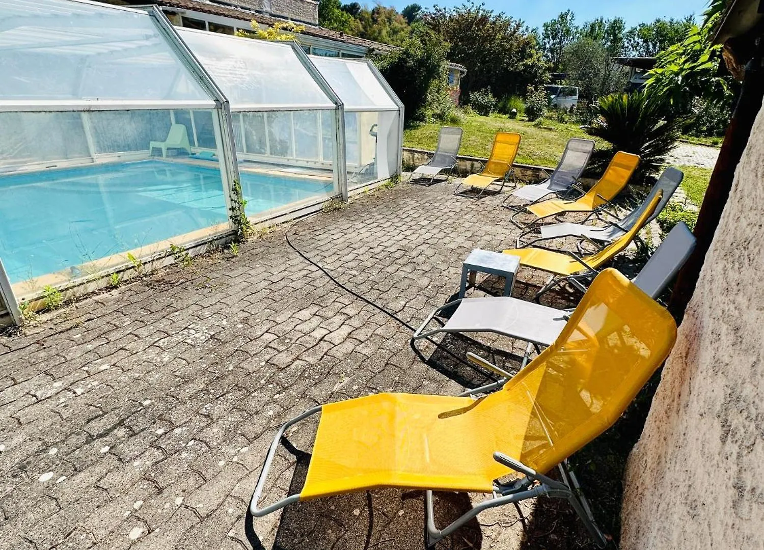 Le Havre Provencal De Luynes - Grande Villa Avec Piscine Jardin Et Loisirs Pres Aix-En-Provence 0*,  France